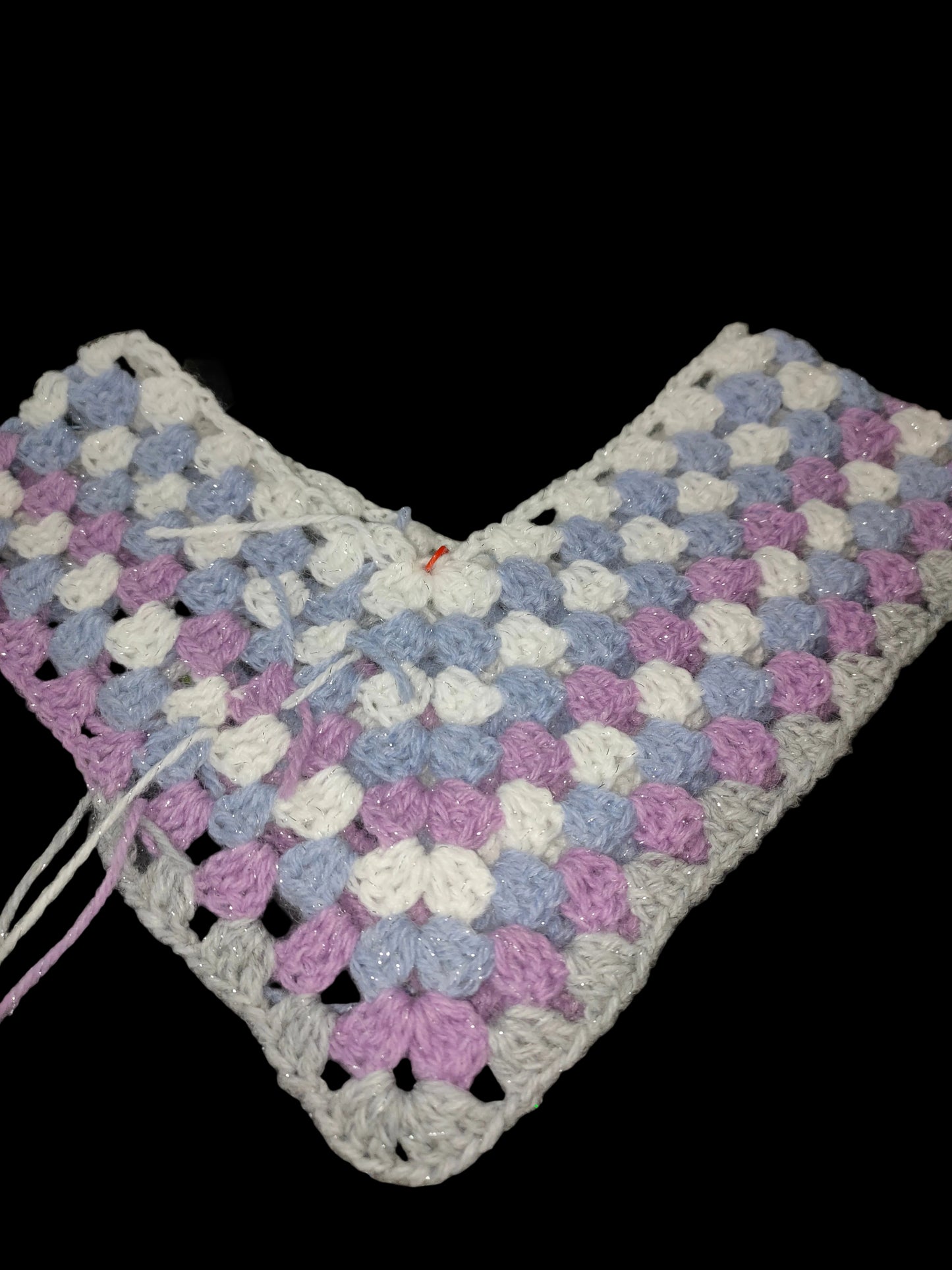 Schema Poncho Uncinetto Essenza (PDF) – Granny Regolabile